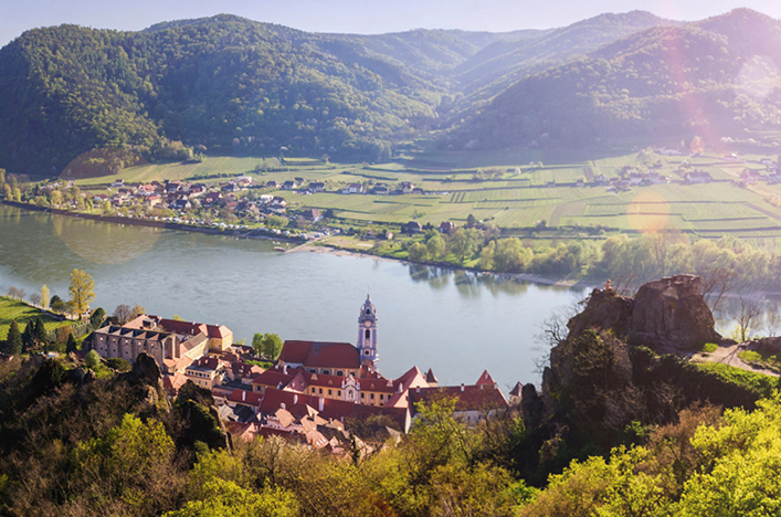 Offer accordion item image. Scenic town in Germany