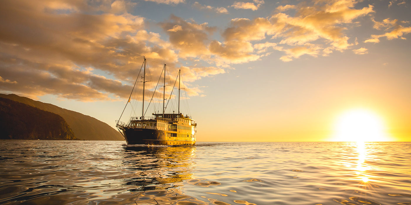Overnight cruise on the Milford Mariner, Milford Sound, New Zealand