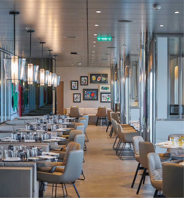 Elements Restaurant on board an ultra-luxury discovery yacht