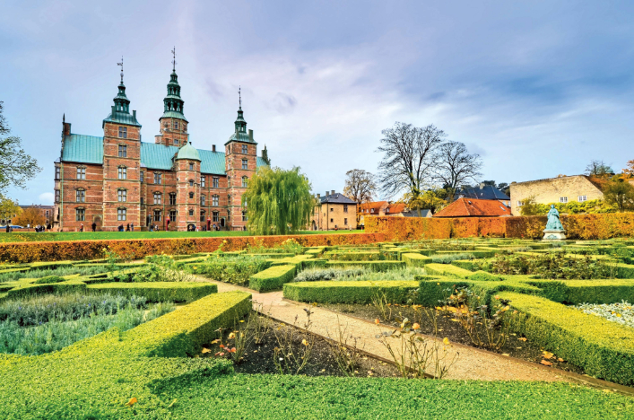 Rosenburg castle's garden with the castle in the background